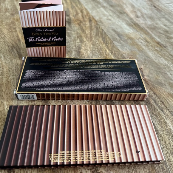 Too Faced Born This Way The Naked Nudes Eyeshadow Palette - Picture 15 of 16